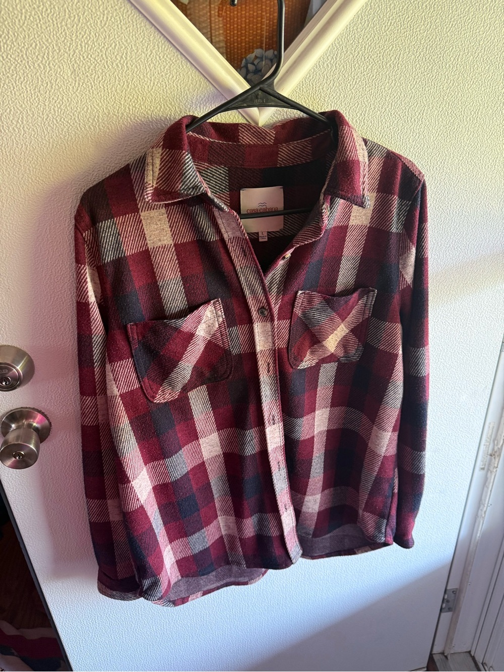 Cozy Plaid Button-Down Flannel Shirt - Burgundy